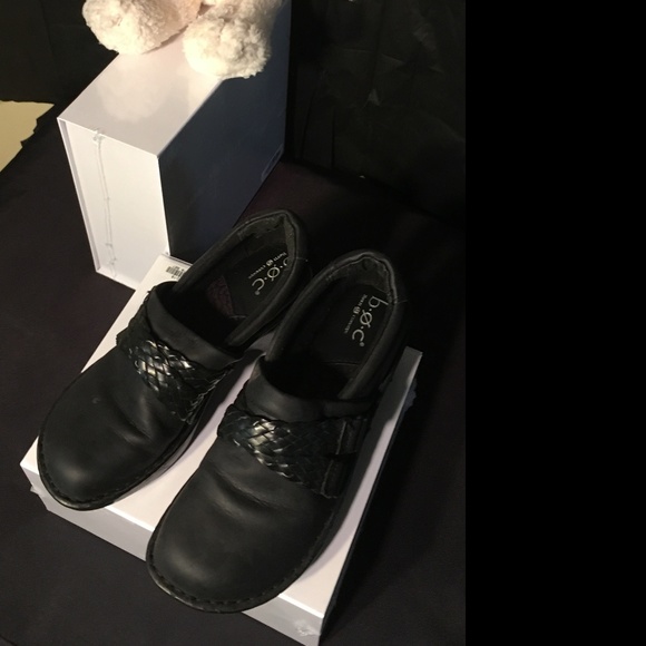 b.o.c. Shoes - NWOT B.O.C. Black Oneya Clogs size 7 1/2 M